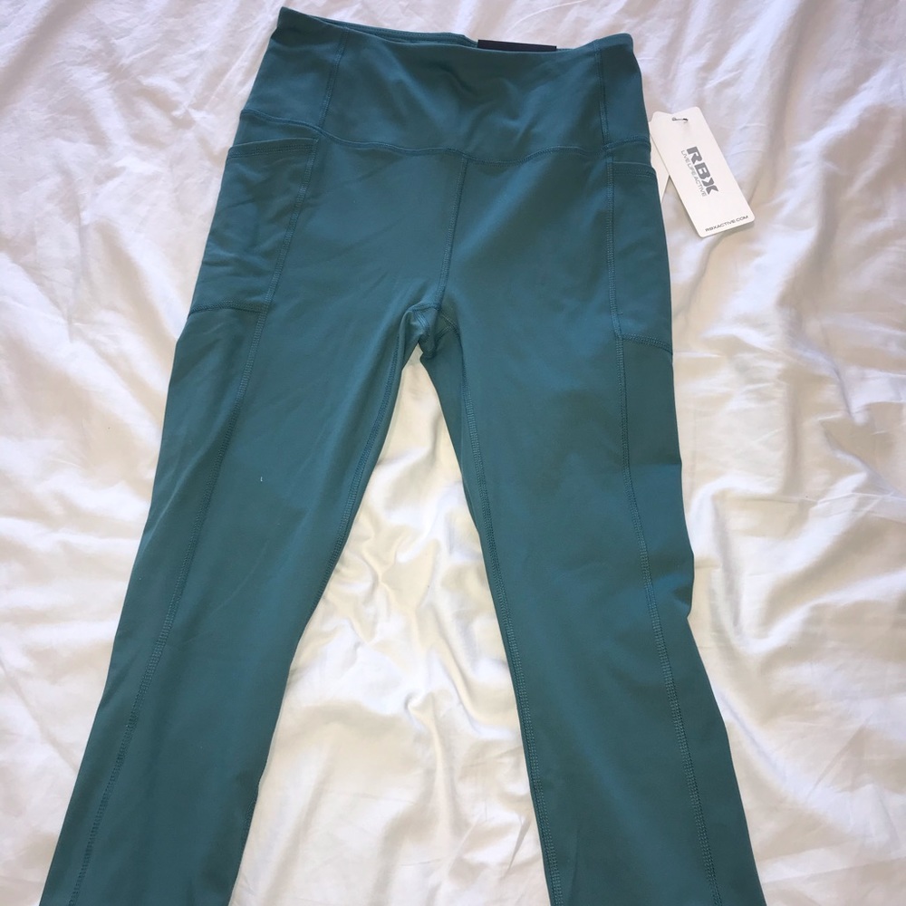 Green/Blue Capri leggings